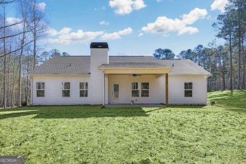 A home in Newnan