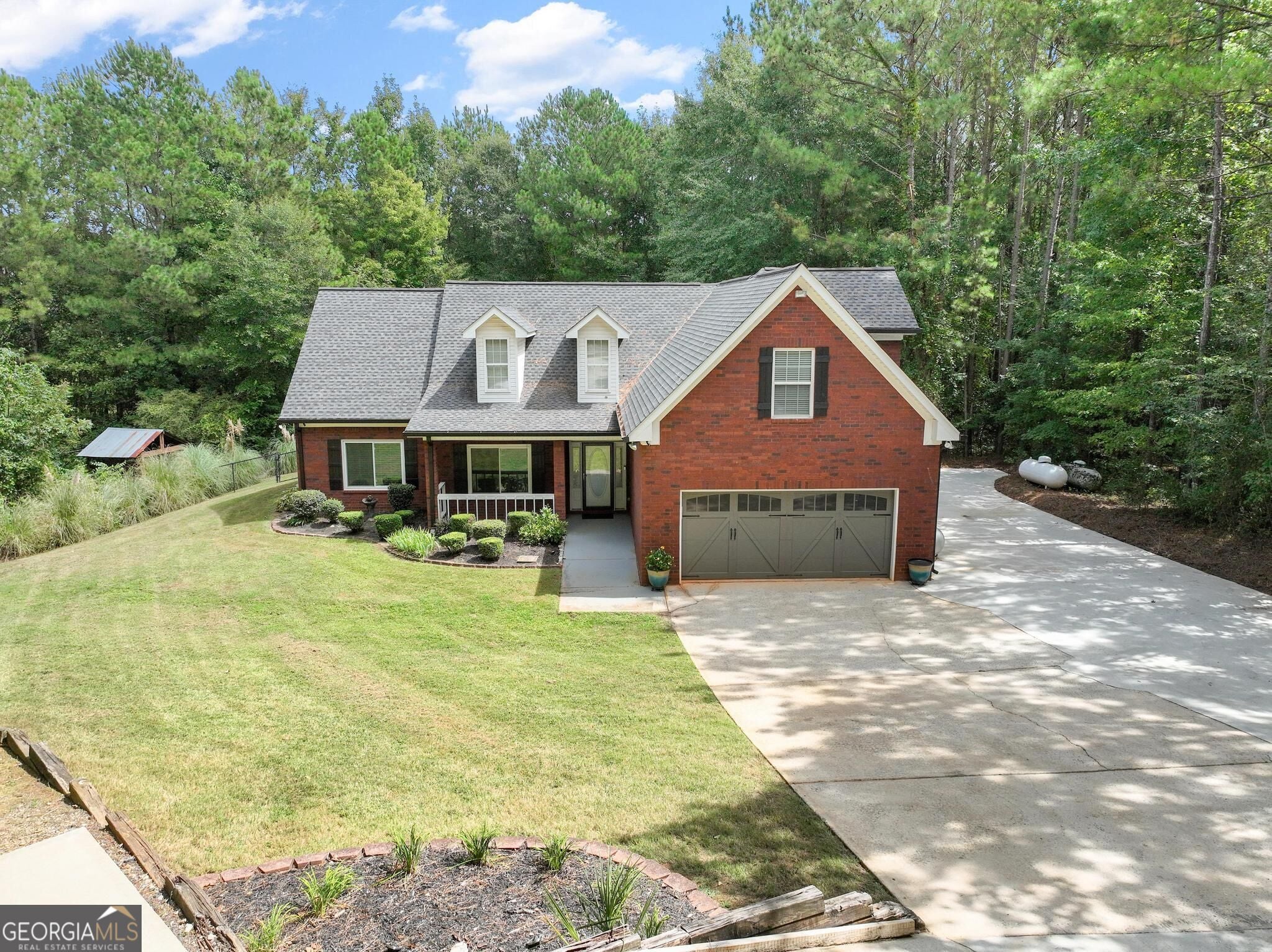 795 Jackson Lake RD
