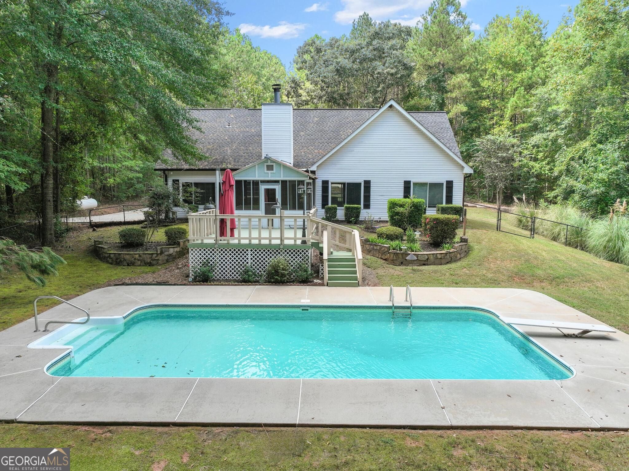 795 Jackson Lake RD