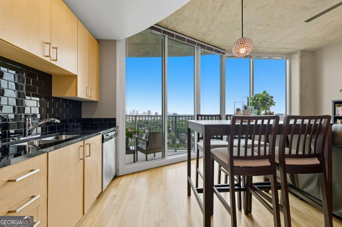 The Twelve Atlantic Station - Residential