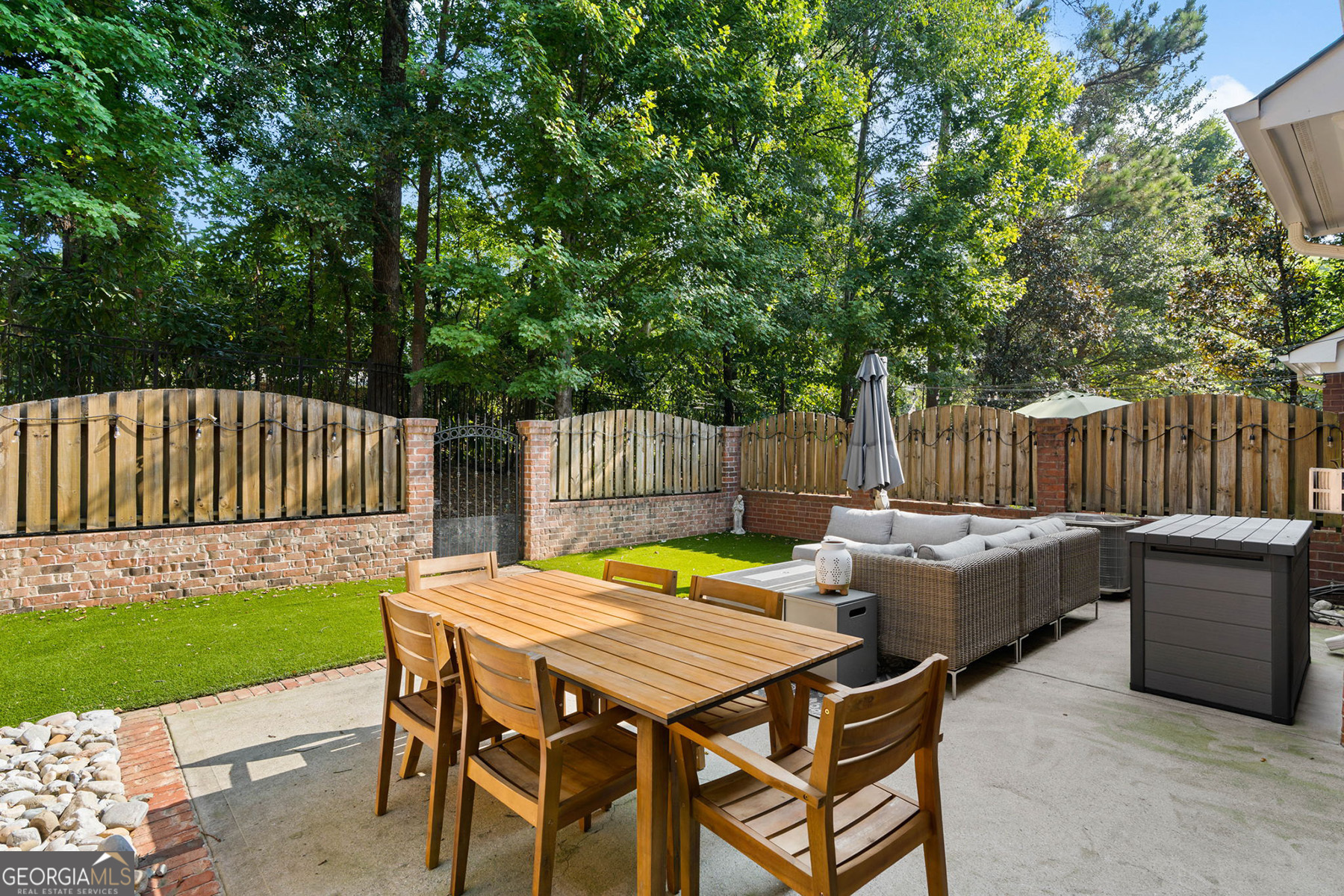 Academy Park - Residential Lease