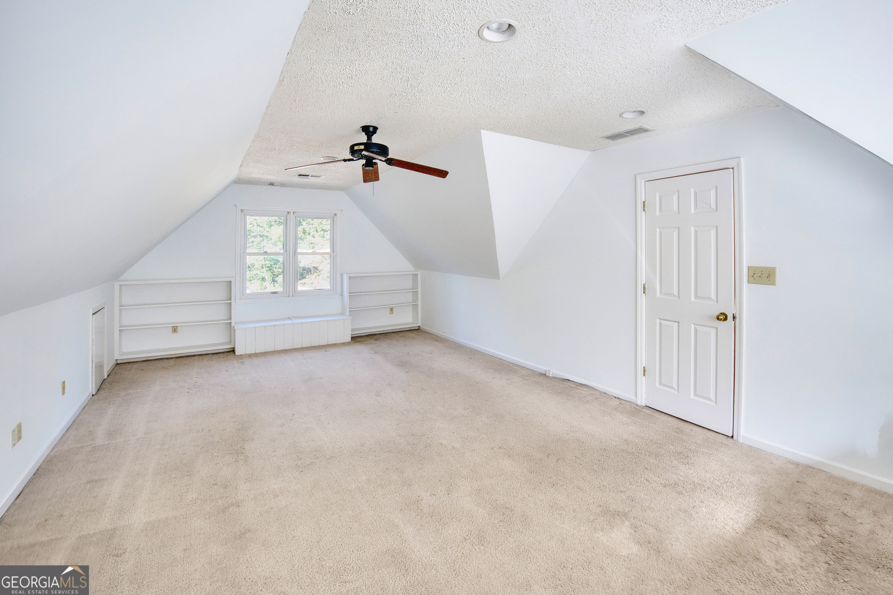 Highland Colony - Residential