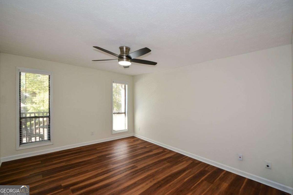 Woodridge Way - Residential