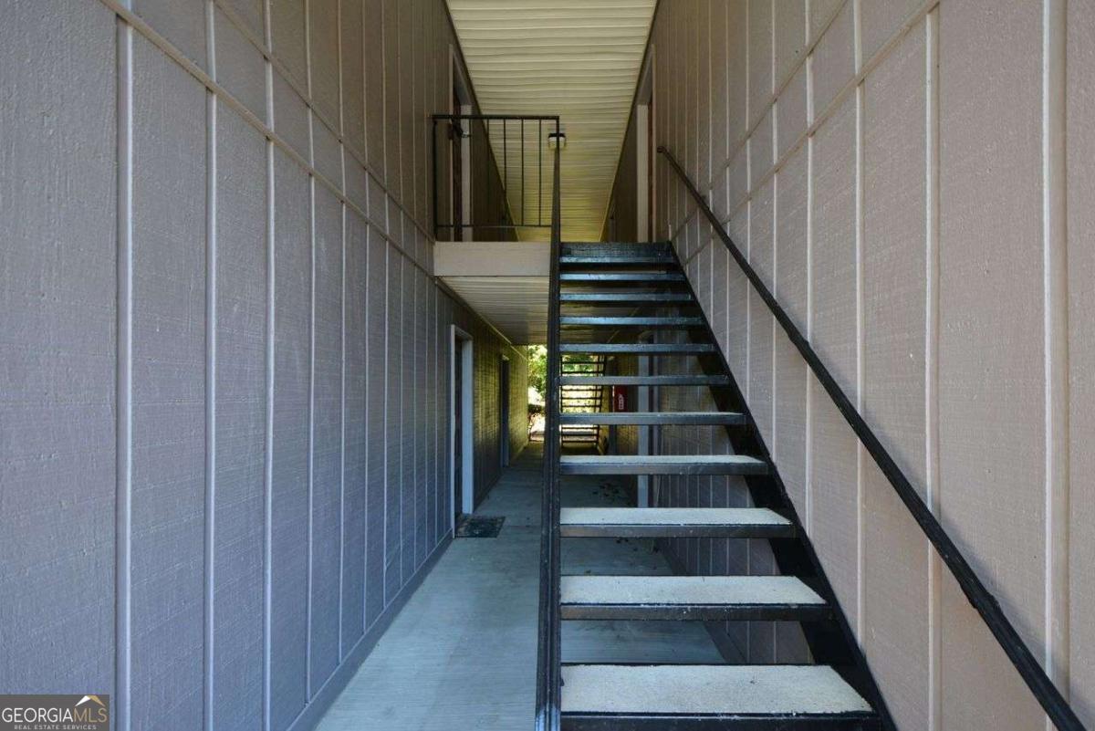 Woodridge Way - Residential