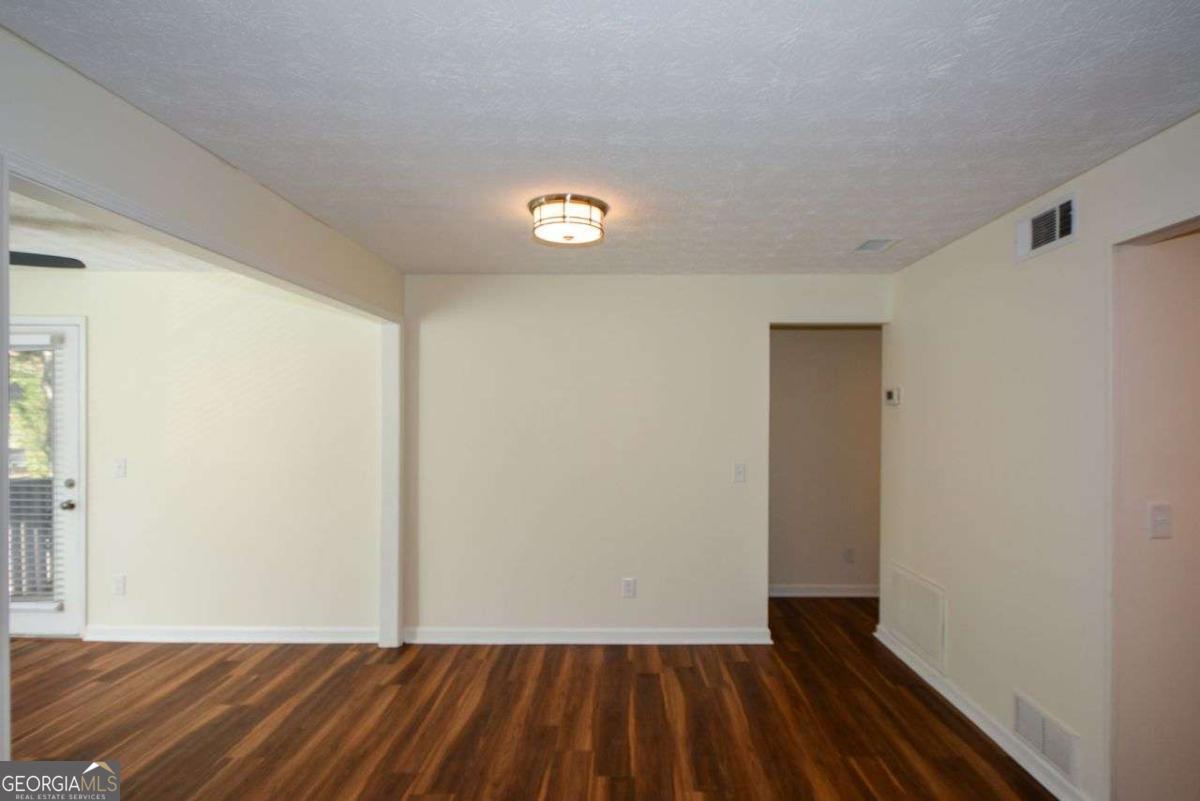 Woodridge Way - Residential