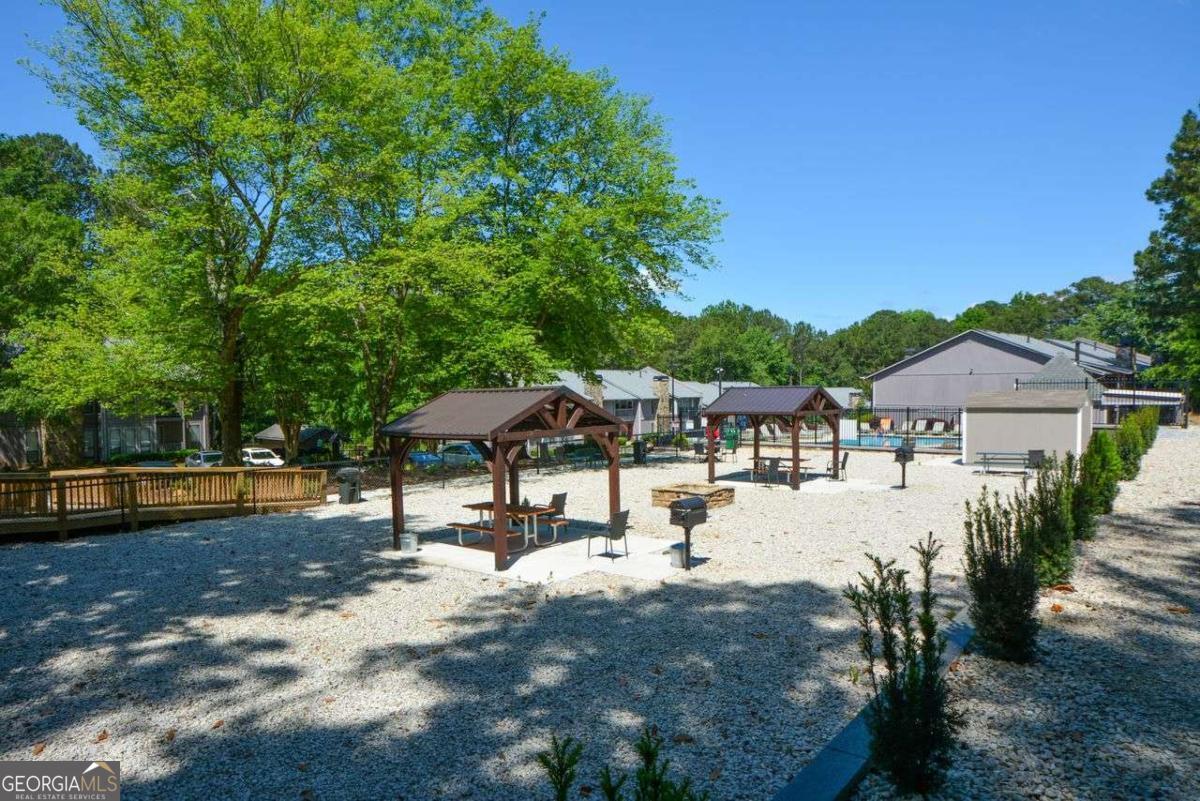 Woodridge Way - Residential