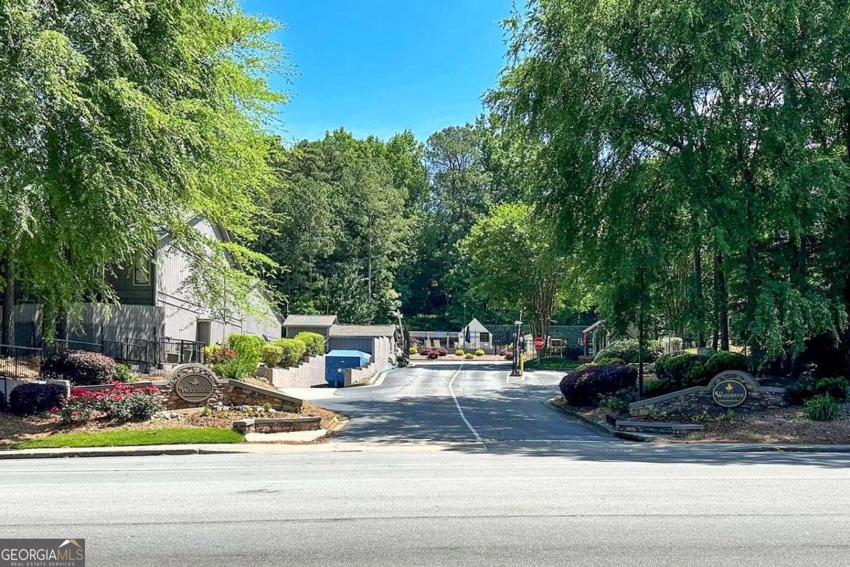 Woodridge Way - Residential