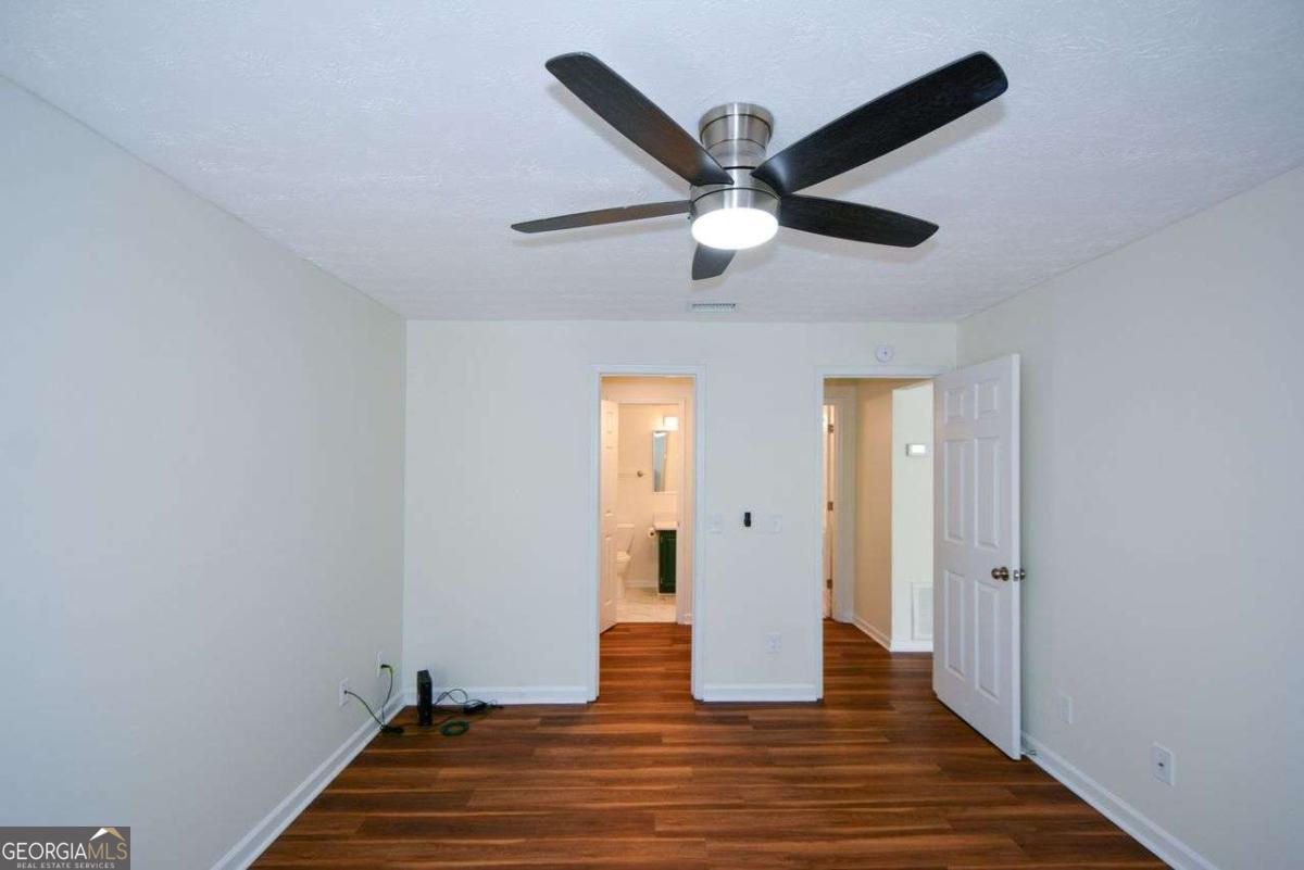 Woodridge Way - Residential