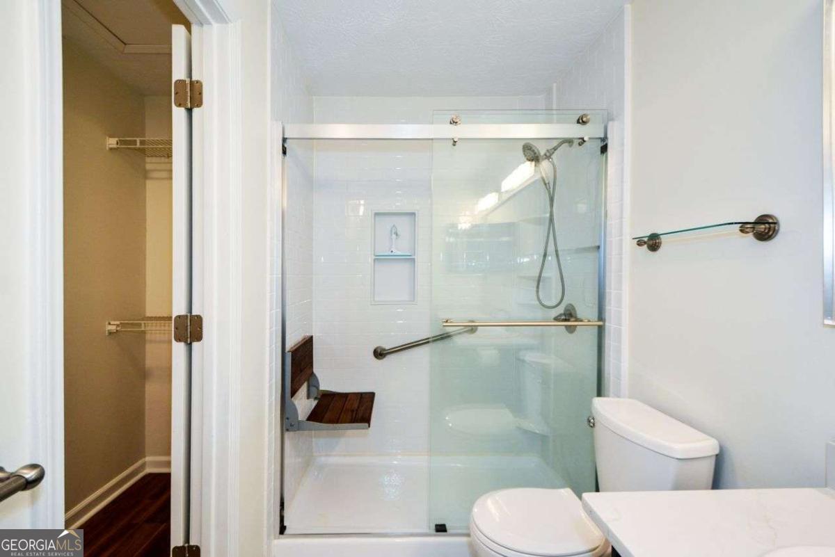 Woodridge Way - Residential