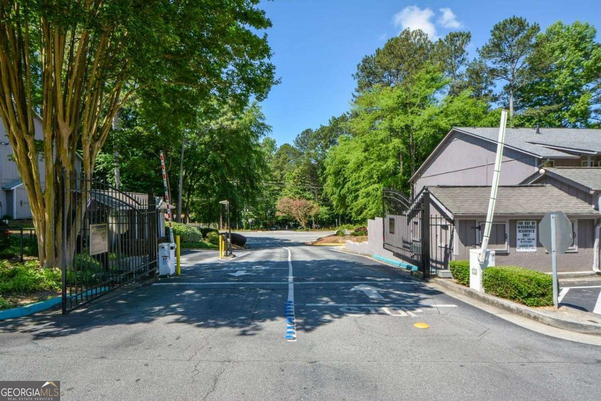 Woodridge Way - Residential