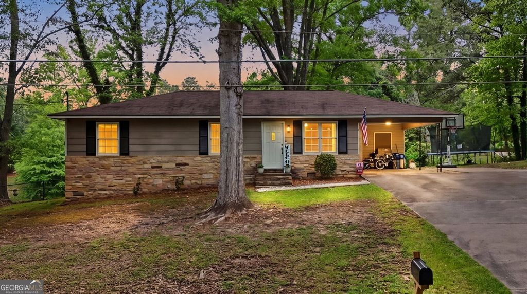 Photo of 157 Creek Drive, Tallapoosa, GA 30176 (MLS # 10761284)