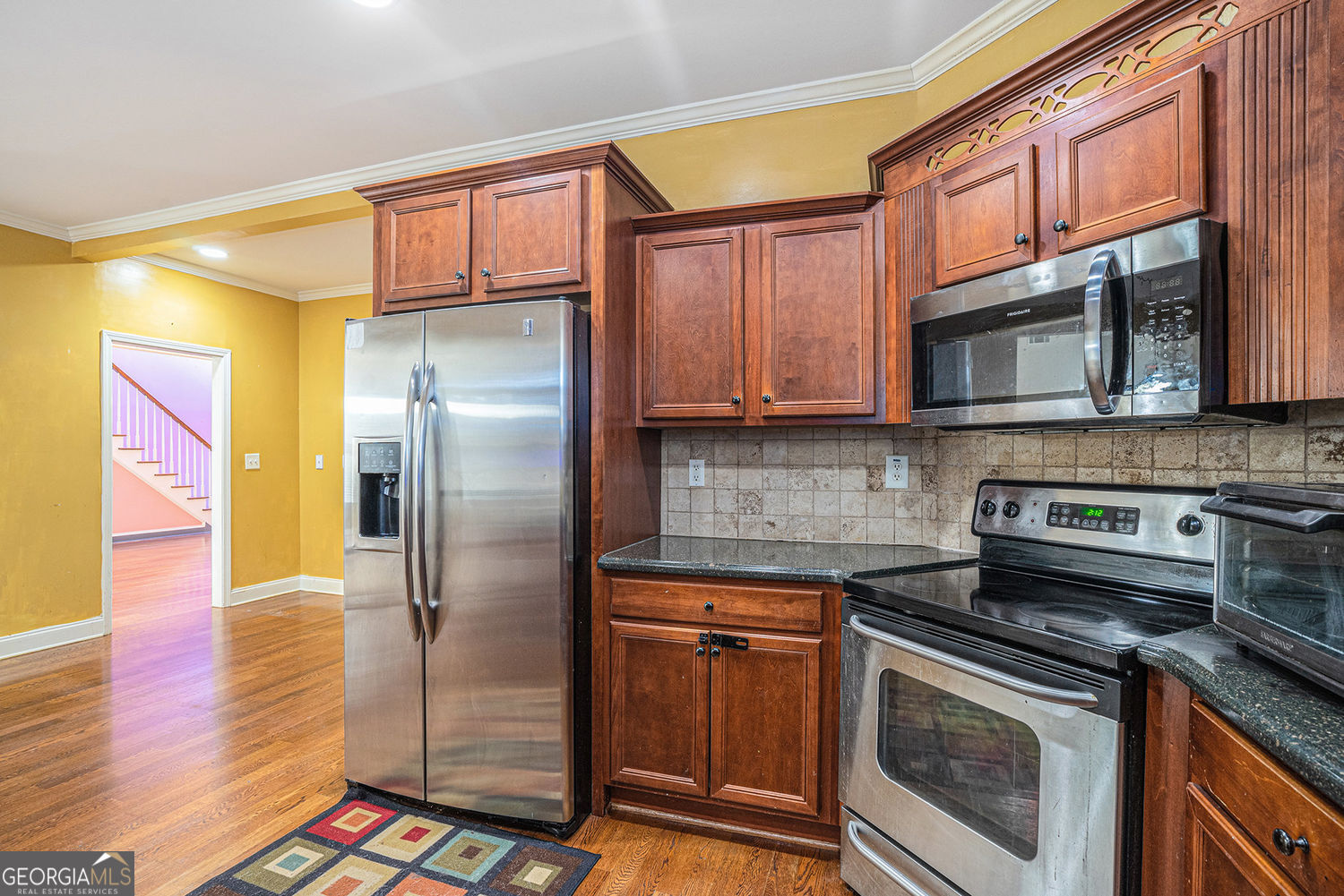 MAGNOLIA MANOR - Residential