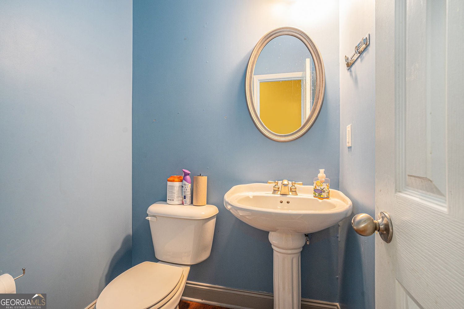 MAGNOLIA MANOR - Residential