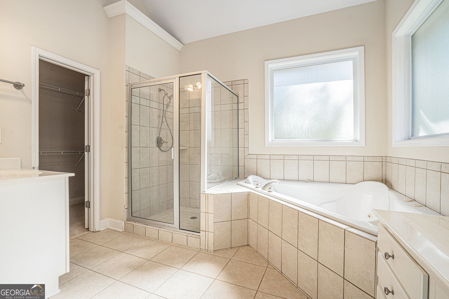 MAGNOLIA MANOR - Residential