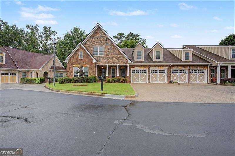 2327 Sandy Oaks DR