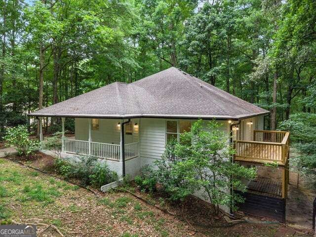 Photo of 265 Timberidge Drive, Newnan, GA 30263 (MLS # 10853187)