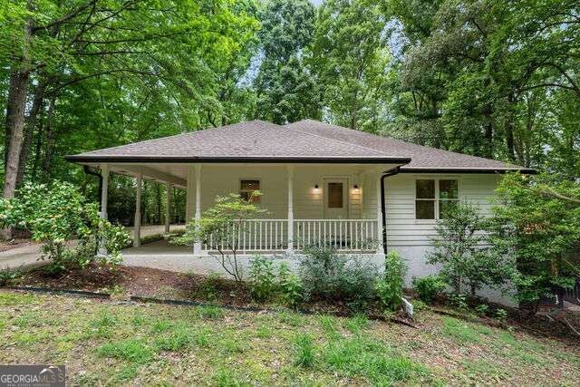 Photo of 265 Timberidge Drive, Newnan, GA 30263 (MLS # 10853187)