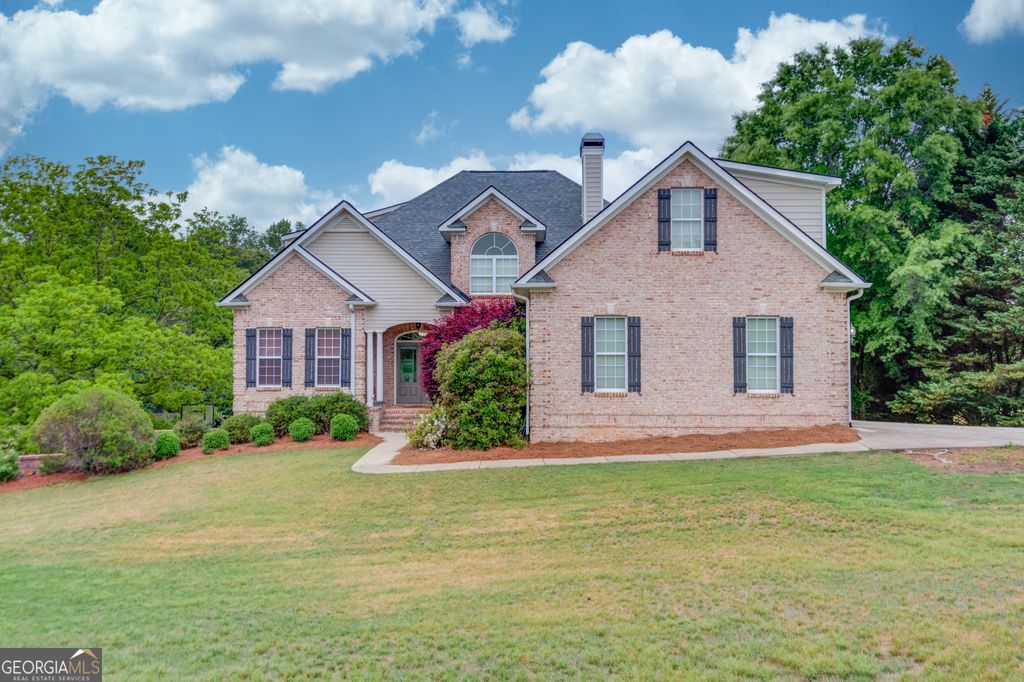 Photo of 5667 Britt Whitmire Road, Gainesville, GA 30506 (MLS # 10754106)