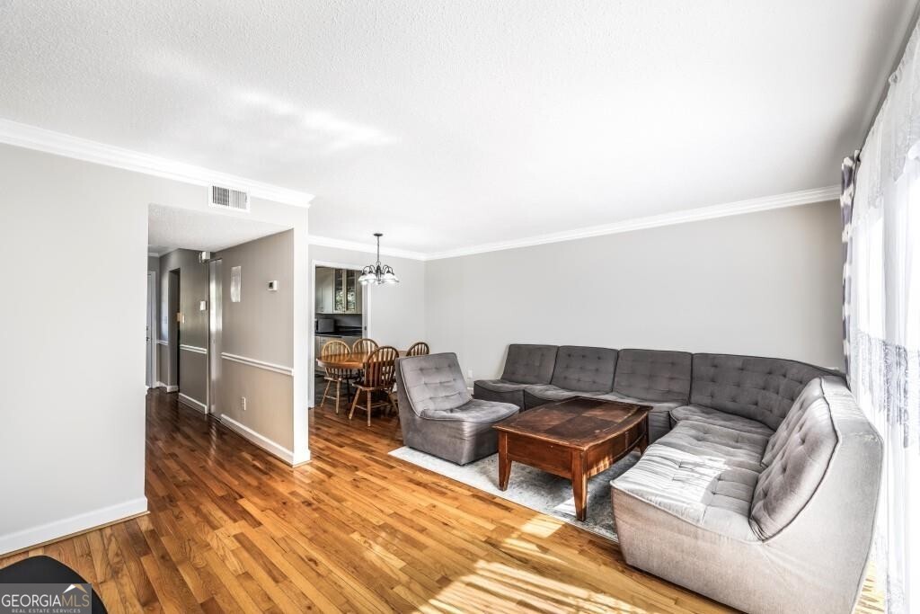 Charleston Square - Residential