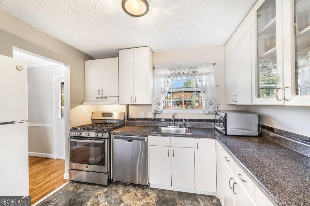 Charleston Square - Residential