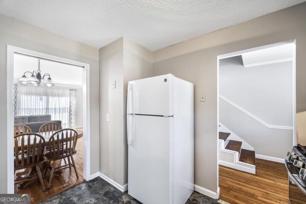 Charleston Square - Residential