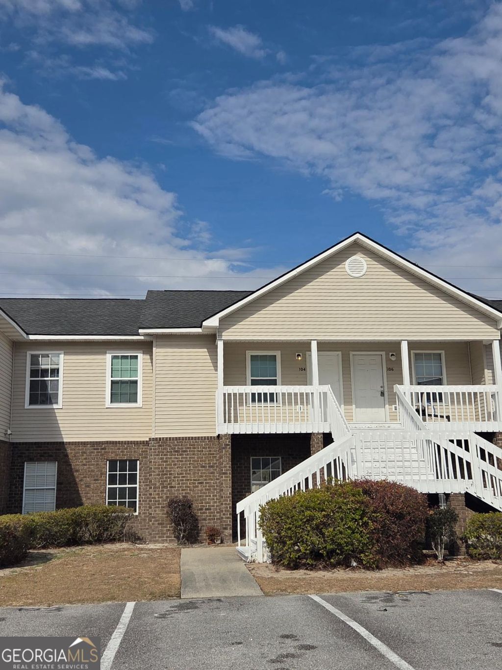 Photo of 350 Beverly Street #104, Hinesville, GA 31313 (MLS # 10688323)