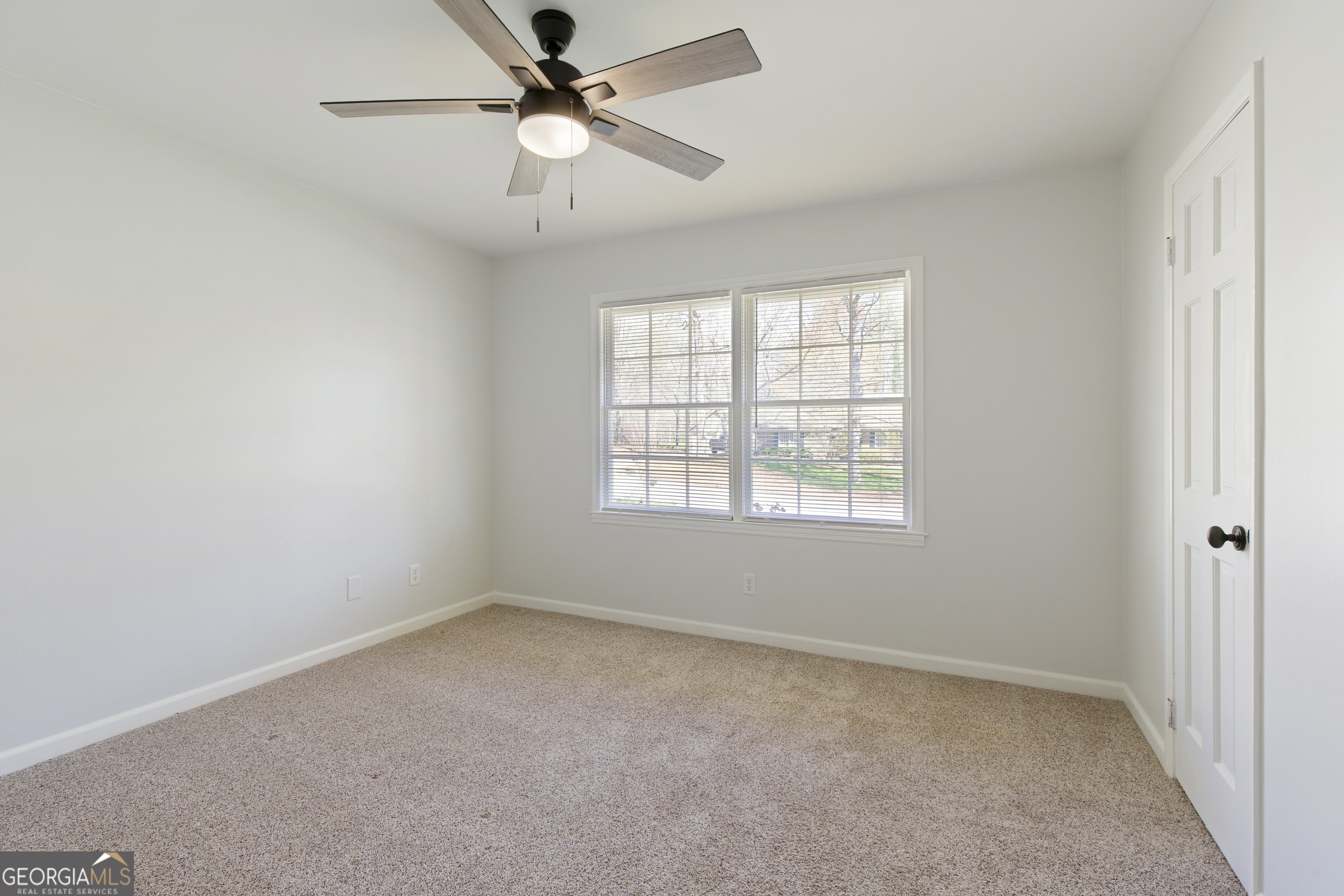 Gainesville, Georgia 30506, United States, 4 Bedrooms Bedrooms, ,4 BathroomsBathrooms,Residential,Active,97843