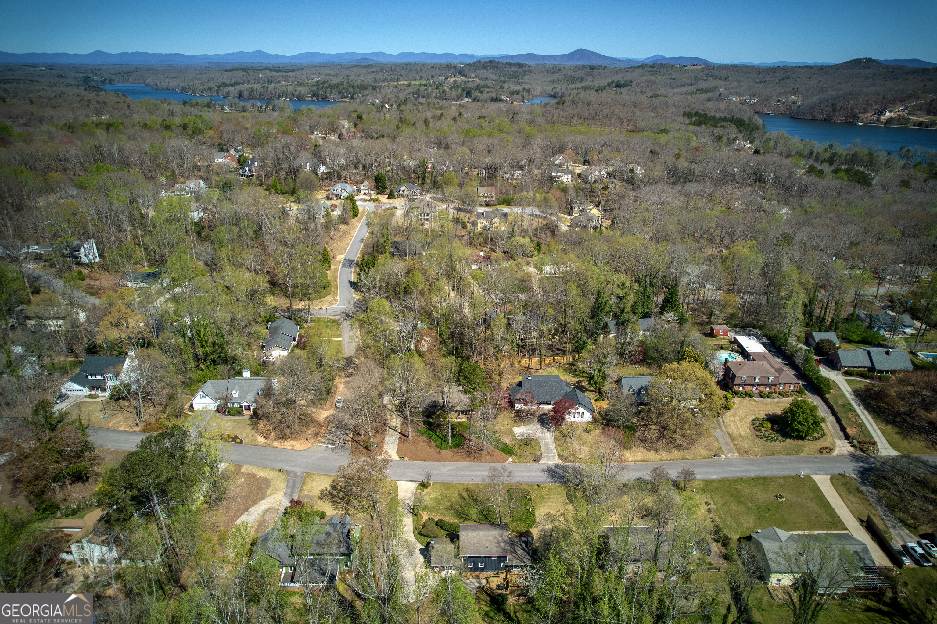 Gainesville, Georgia 30506, United States, 4 Bedrooms Bedrooms, ,4 BathroomsBathrooms,Residential,Active,97843