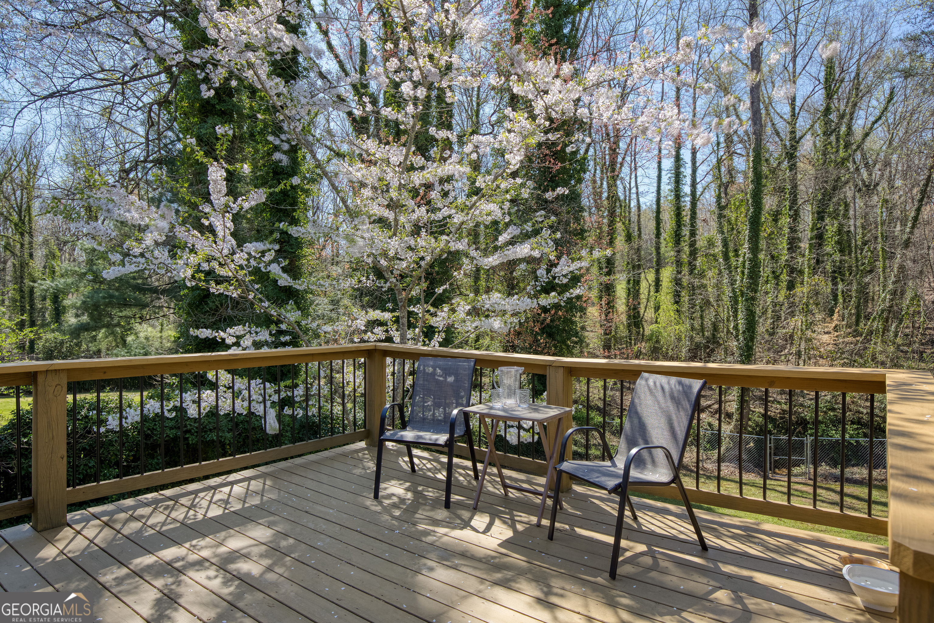 Gainesville, Georgia 30506, United States, 4 Bedrooms Bedrooms, ,4 BathroomsBathrooms,Residential,Active,97843