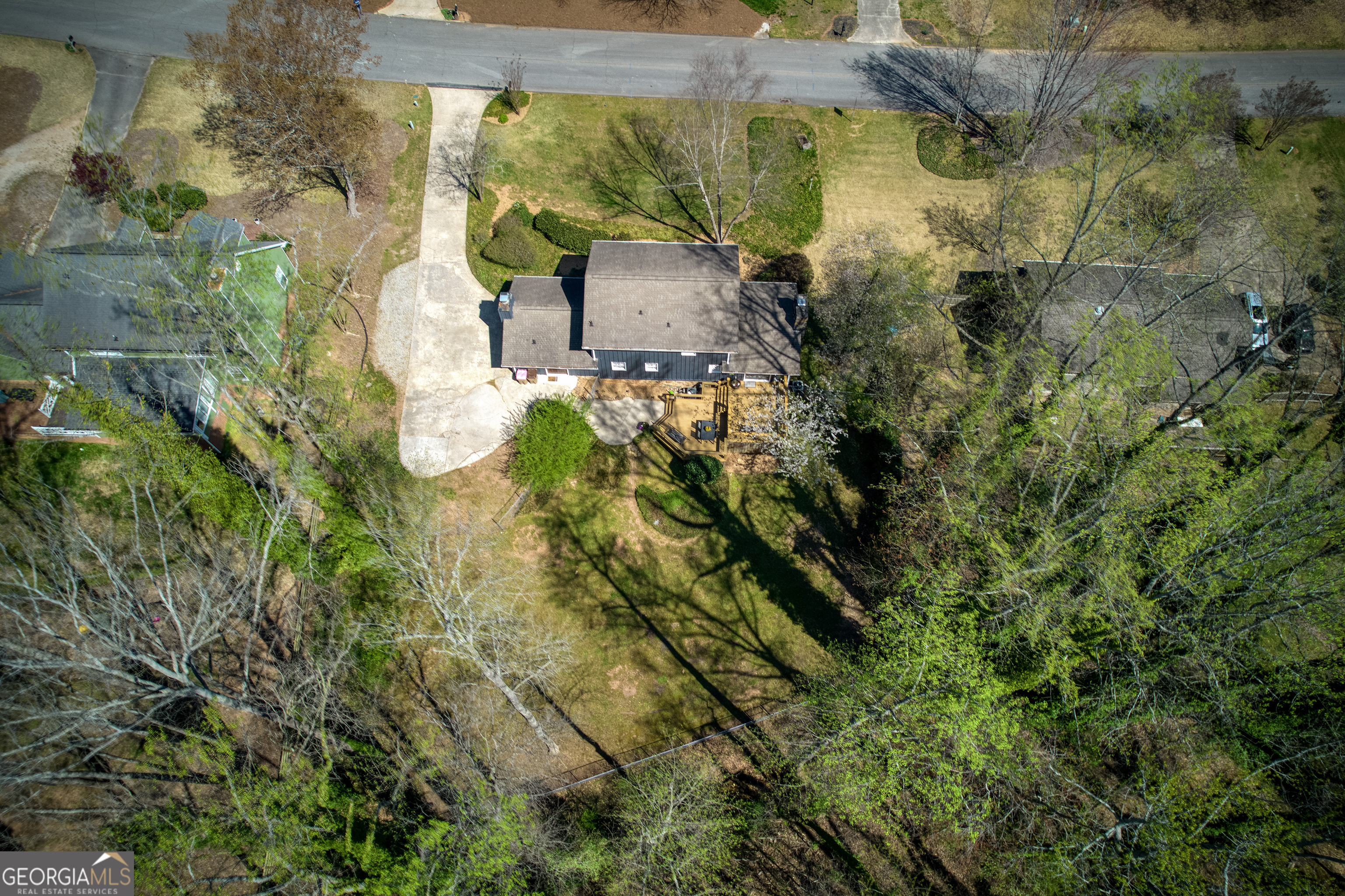 Gainesville, Georgia 30506, United States, 4 Bedrooms Bedrooms, ,4 BathroomsBathrooms,Residential,Active,97843