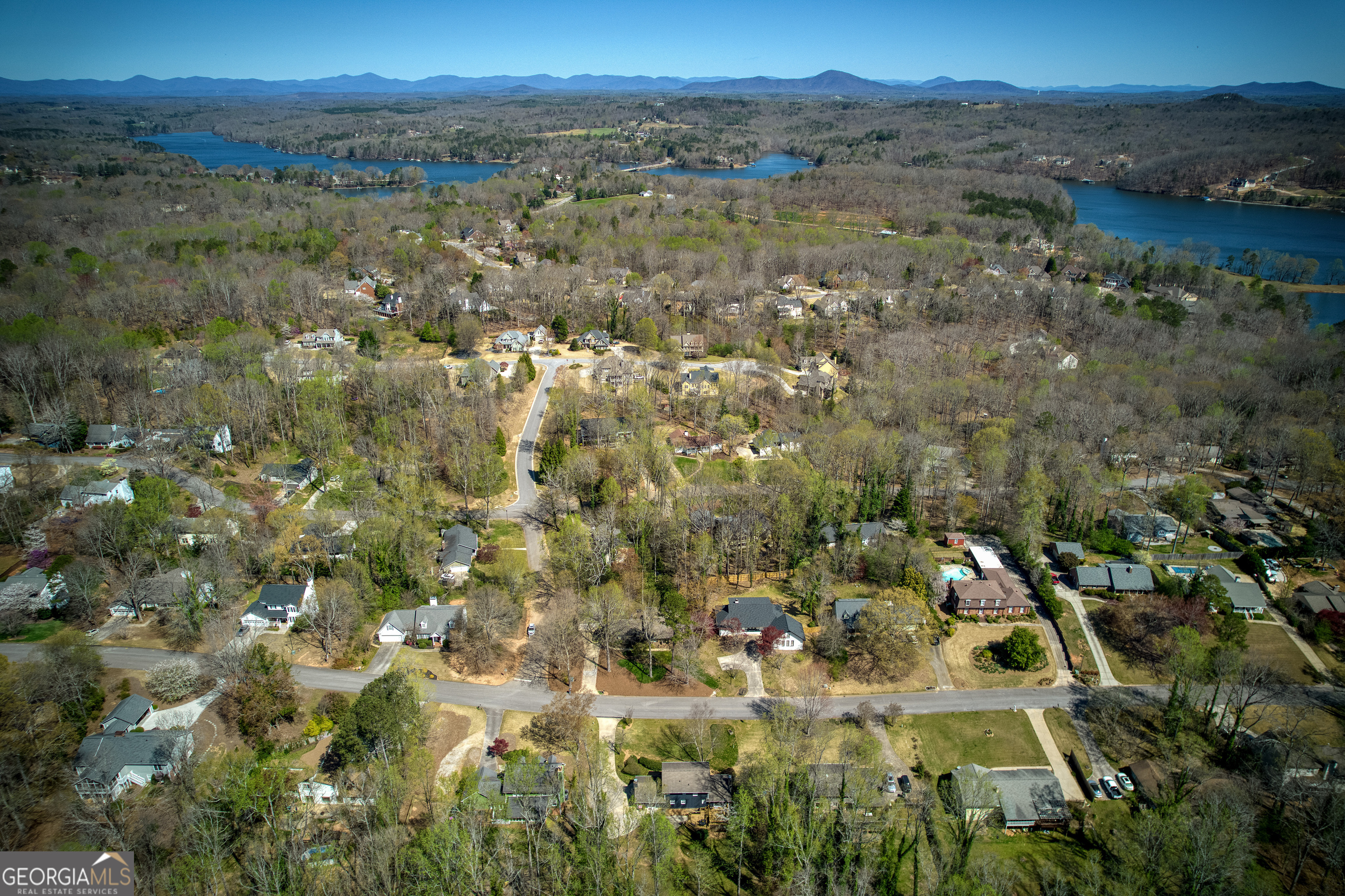 Gainesville, Georgia 30506, United States, 4 Bedrooms Bedrooms, ,4 BathroomsBathrooms,Residential,Active,97843