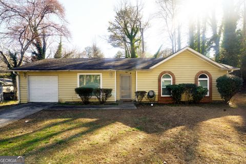 Photo of 460 Paxton Place, Riverdale, GA 30274 (MLS # 10674631)