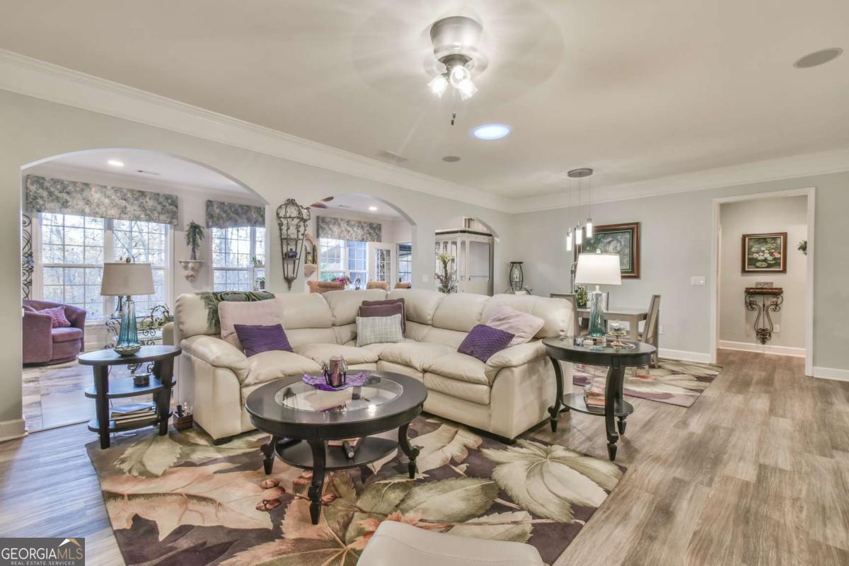 6352 Falling Water LN