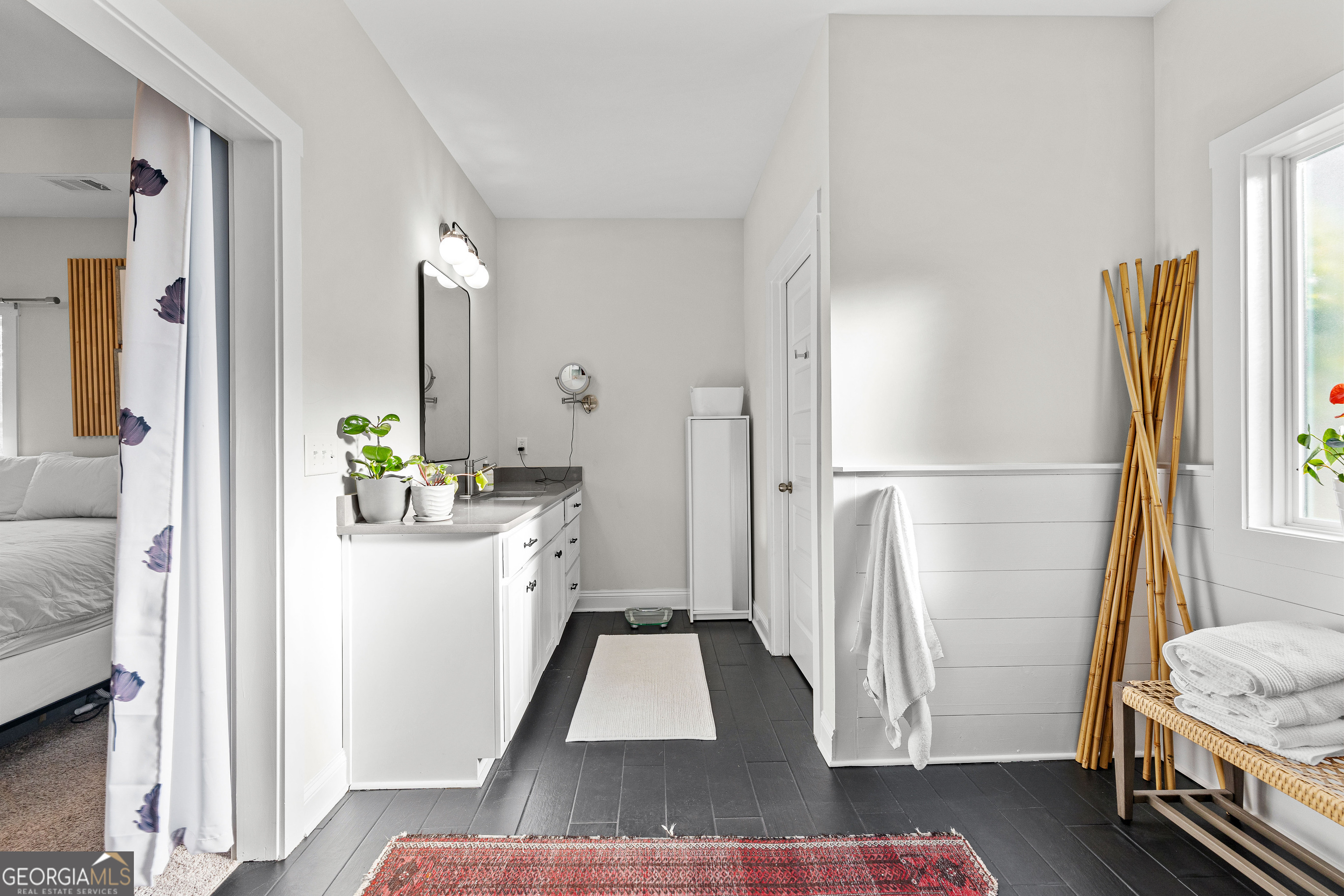 Brooks, Georgia 30205, United States, 5 Bedrooms Bedrooms, ,4 BathroomsBathrooms,Residential,Active,252463