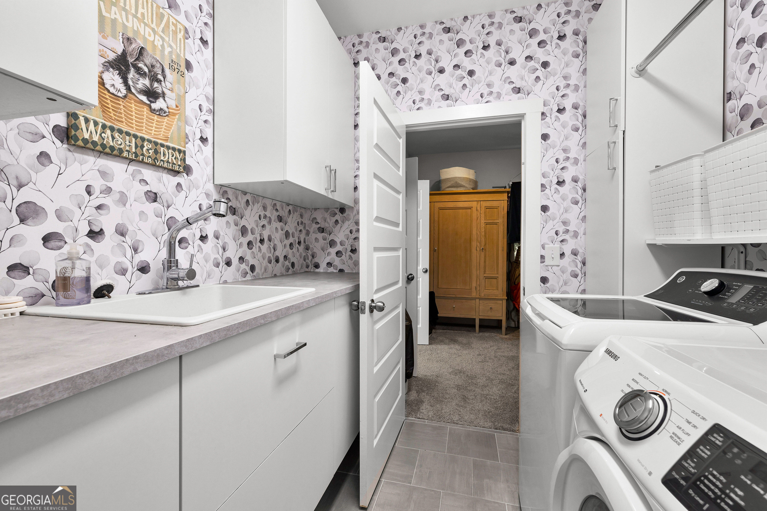 Brooks, Georgia 30205, United States, 5 Bedrooms Bedrooms, ,4 BathroomsBathrooms,Residential,Active,252463