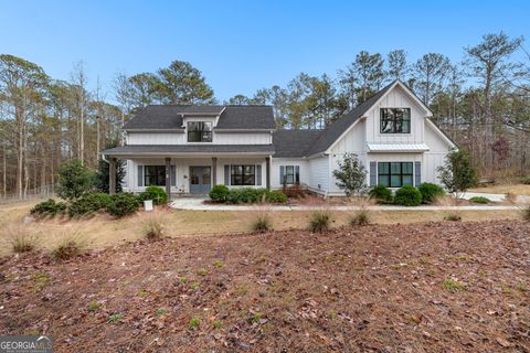 152 Carson RD Brooks GA 30205