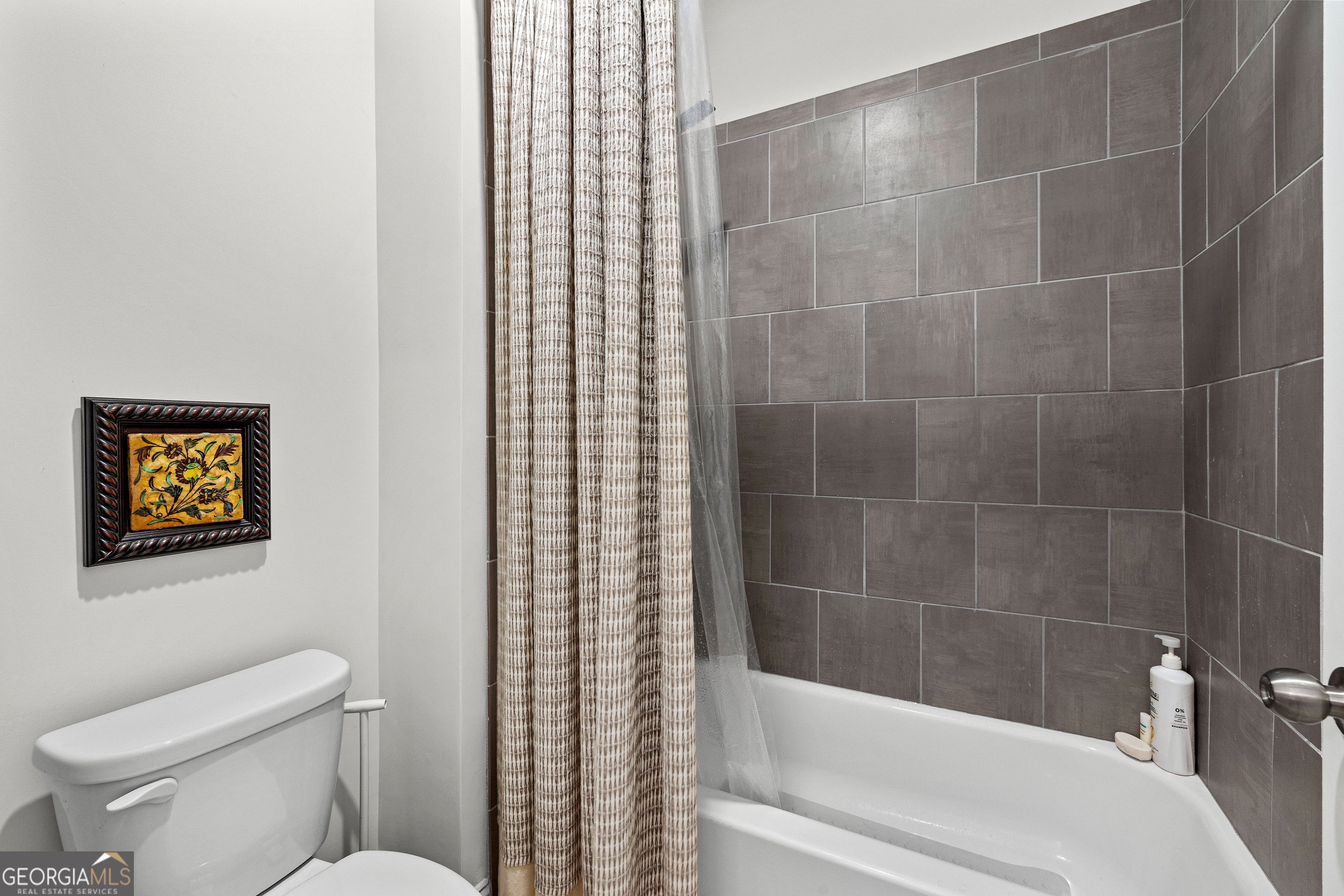 Brooks, Georgia 30205, United States, 5 Bedrooms Bedrooms, ,4 BathroomsBathrooms,Residential,Active,252463