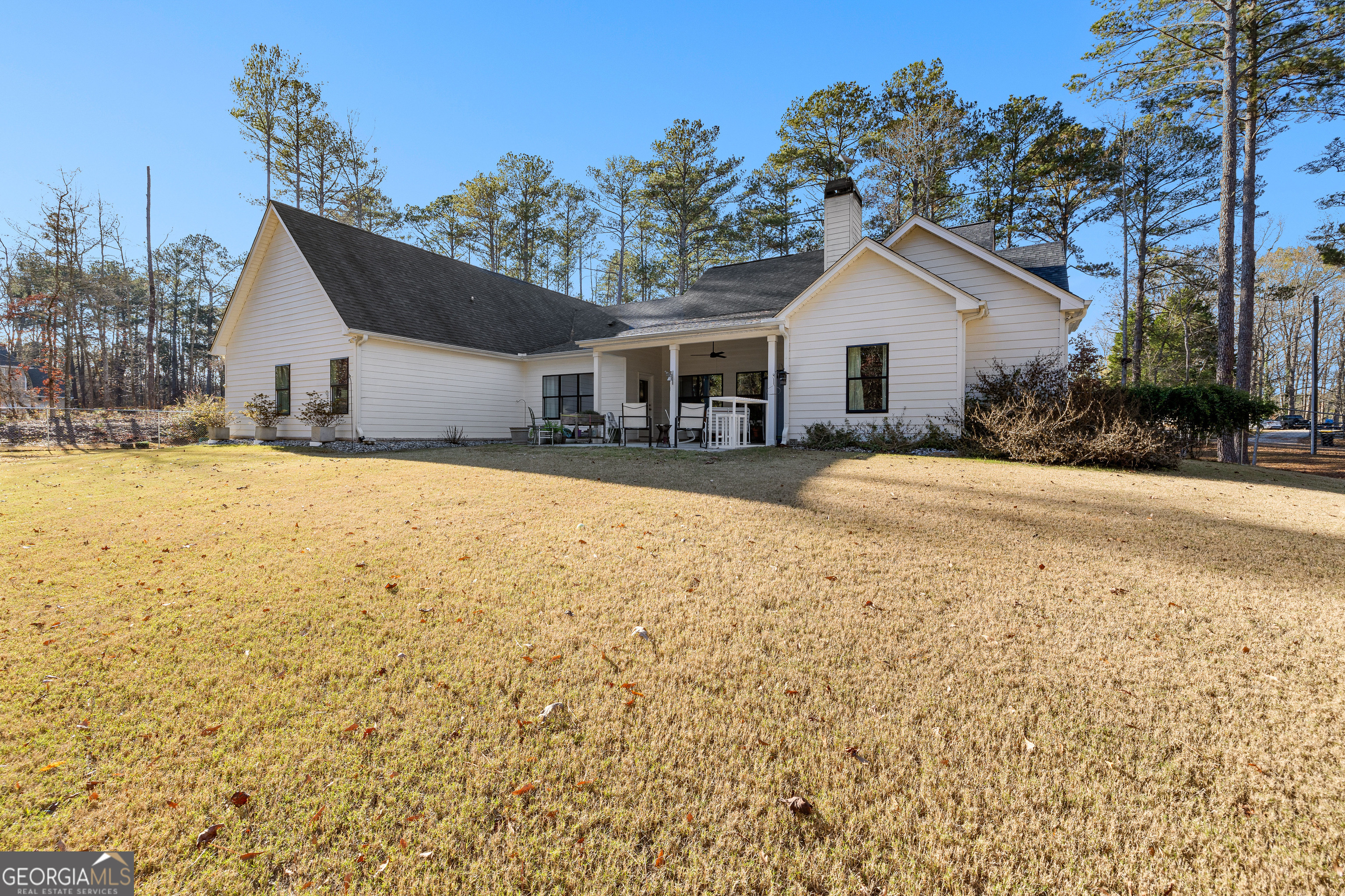 Brooks, Georgia 30205, United States, 5 Bedrooms Bedrooms, ,4 BathroomsBathrooms,Residential,Active,252463