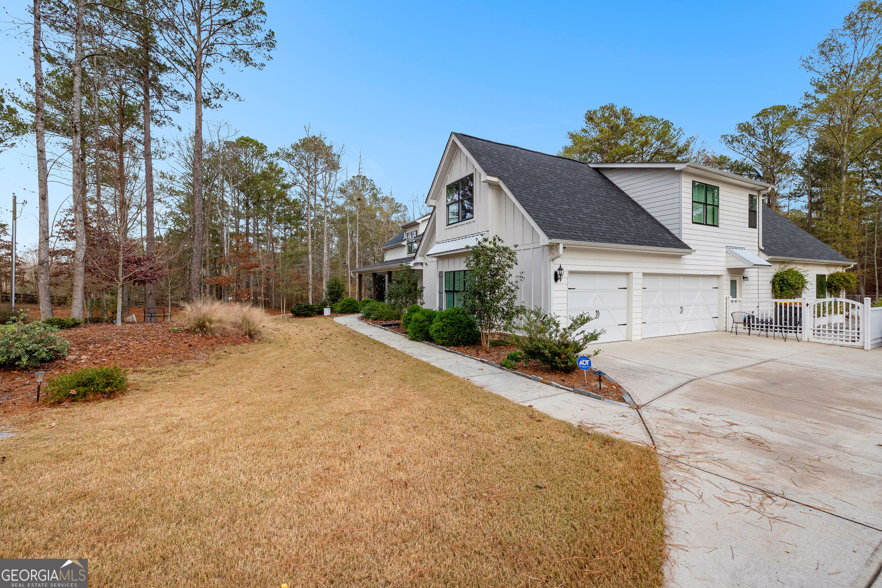 Brooks, Georgia 30205, United States, 5 Bedrooms Bedrooms, ,4 BathroomsBathrooms,Residential,Active,252463