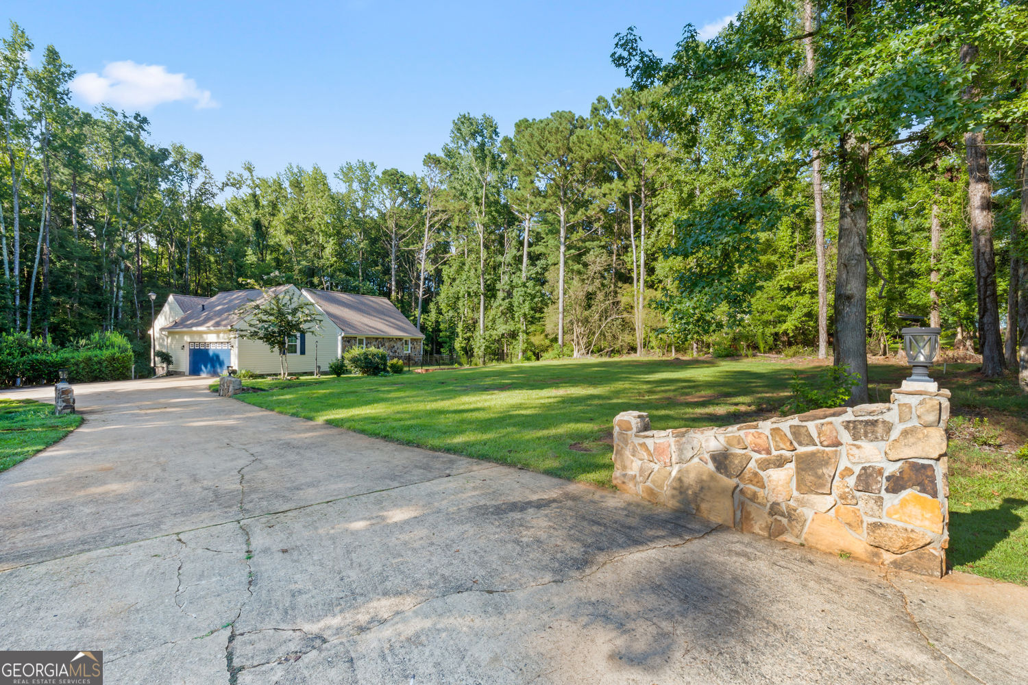 175 Kingswood DR