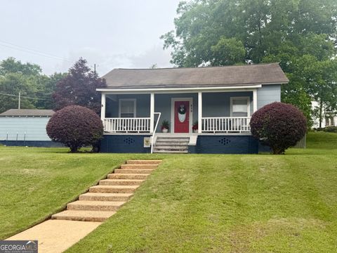 Photo of 416 Bailey ST, Valley, AL 36854 (MLS # 10761471)
