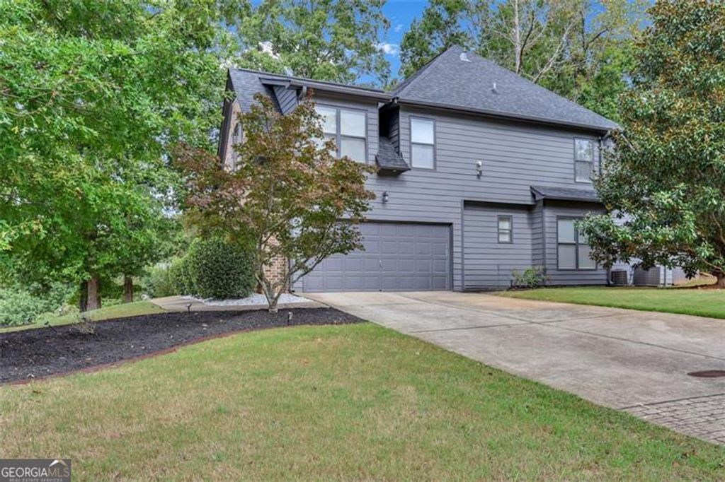 Photo of 837 MALVERN Boulevard, Stone Mountain, GA 30087 (MLS # 10636706)