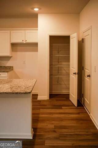 Jefferson Hills - Residential Lease