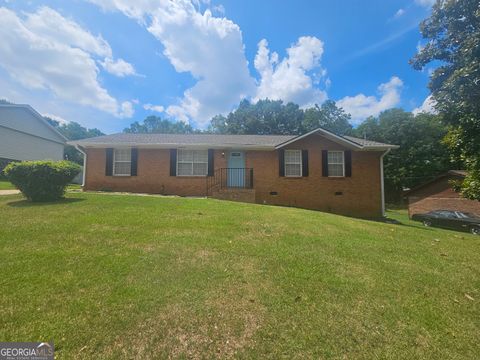 A home in Newnan