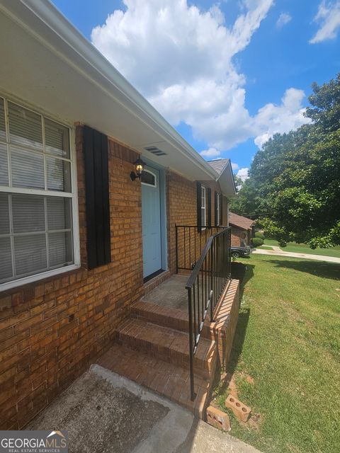 A home in Newnan