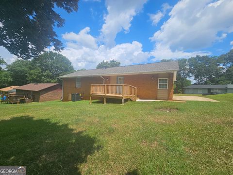 A home in Newnan