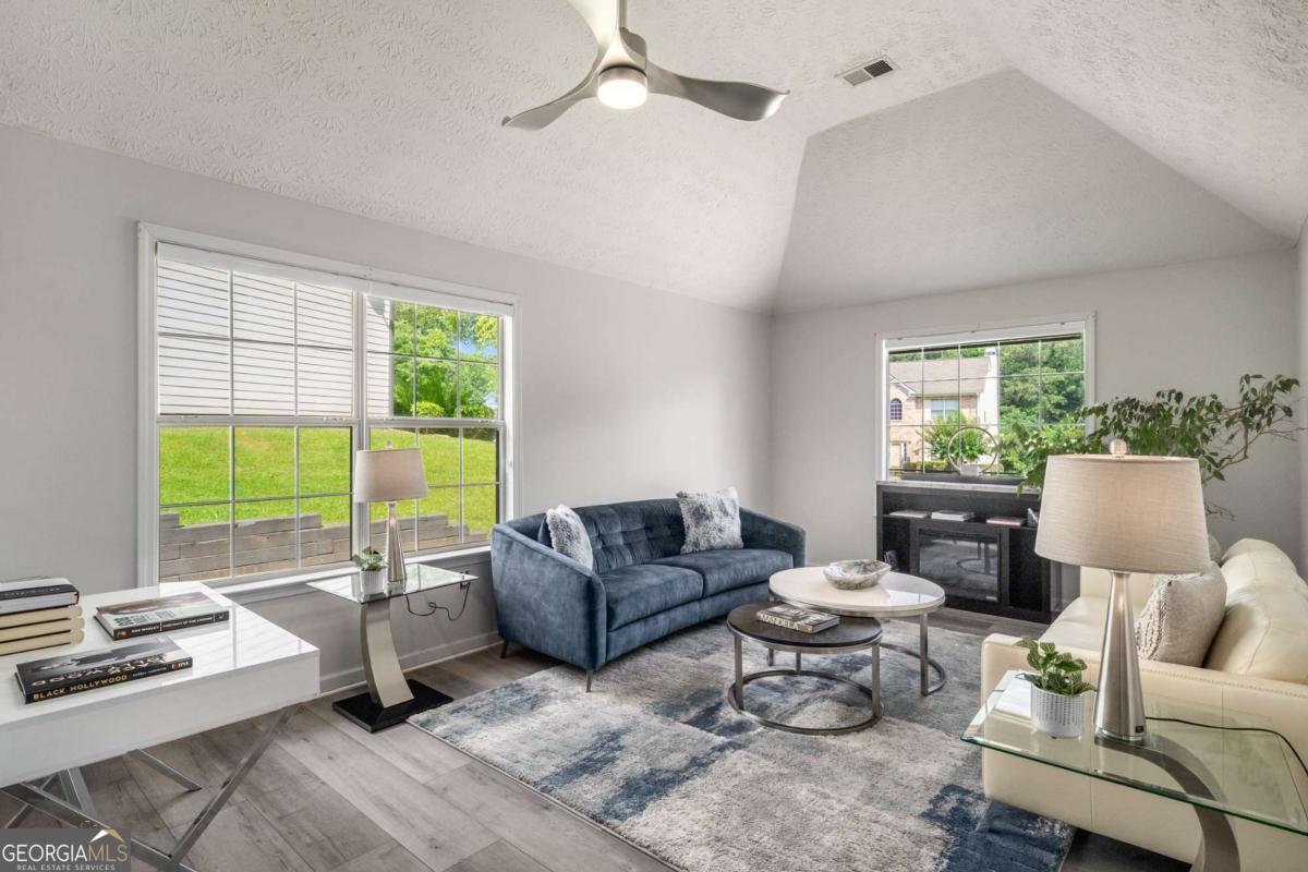 4400 Celebration DR SW