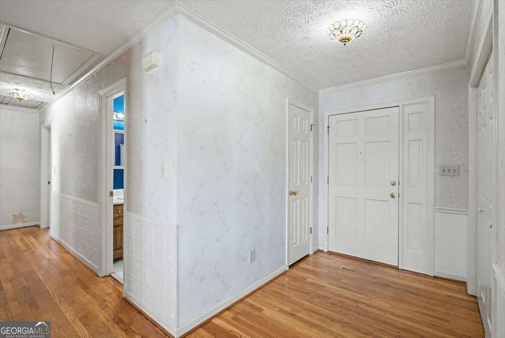 Photo of 5 Ridgewood Drive, Cartersville, GA 30120 (MLS # 10670776)