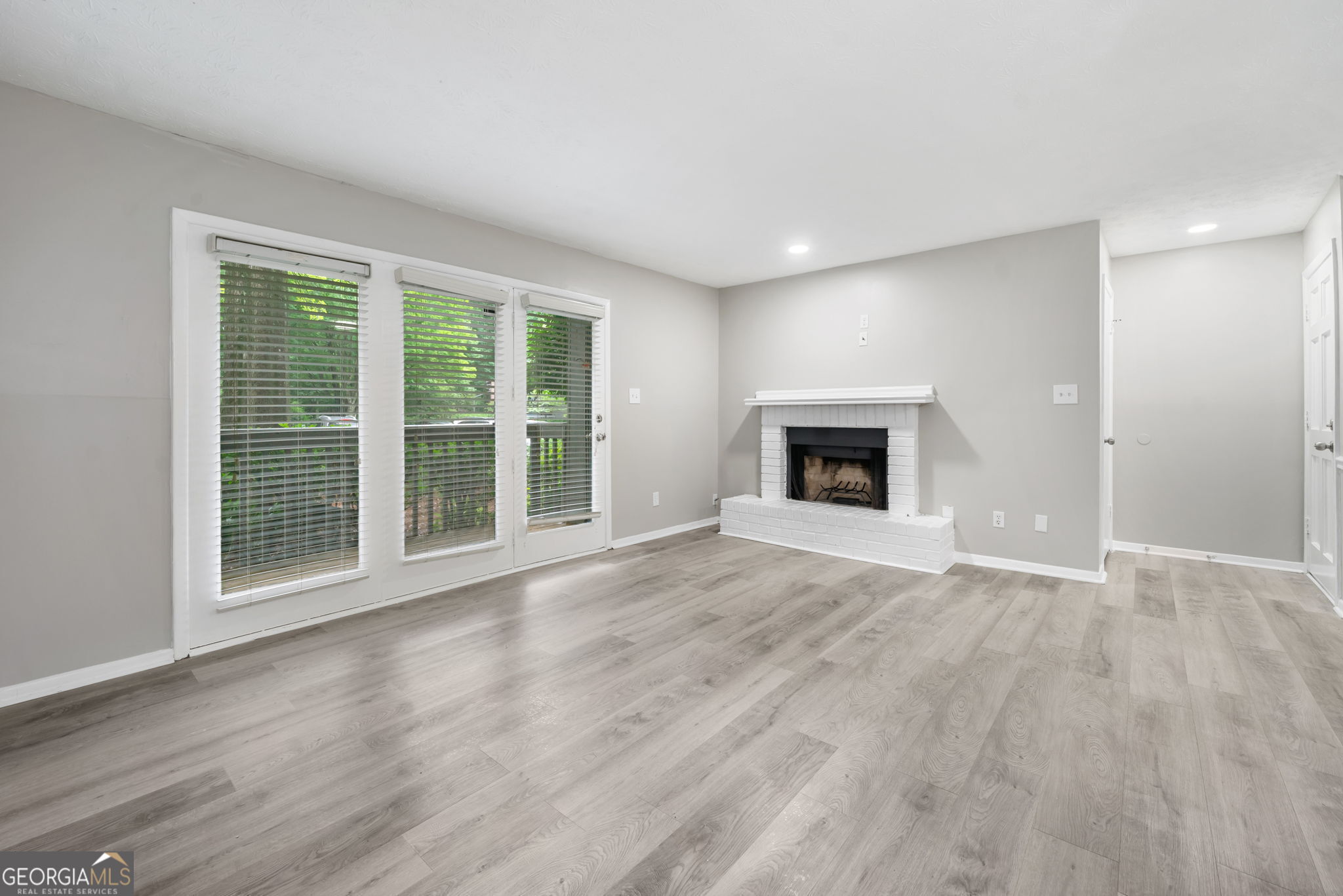 113 Tuxworth CIR