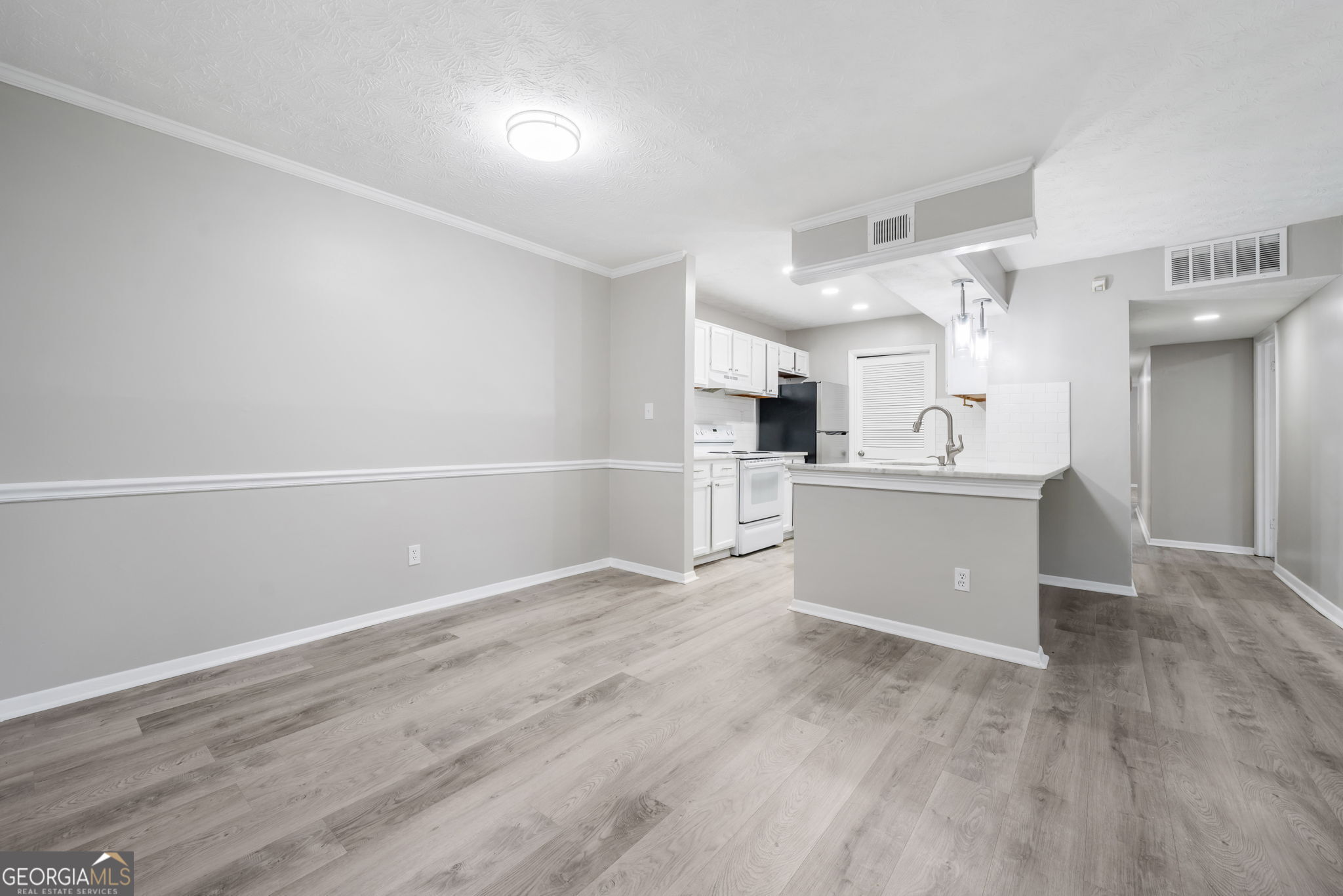 113 Tuxworth CIR